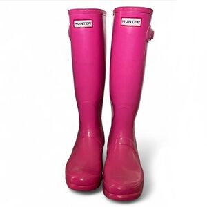 Pink hunter wellies
